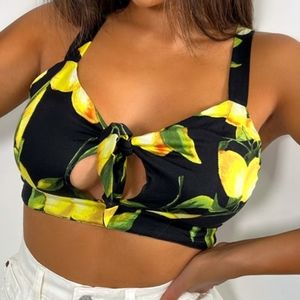 LEMON PRINT CROP TOP BLACK